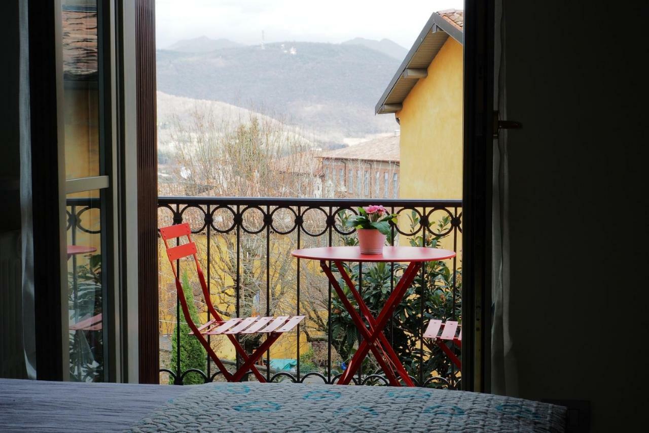 Bergamo Alta Guest House Bagian luar foto