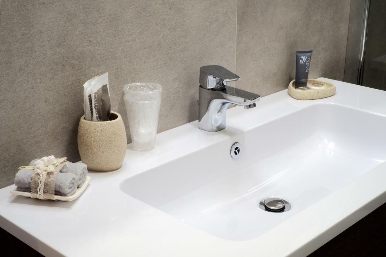 Bergamo Alta Guest House Bagian luar foto